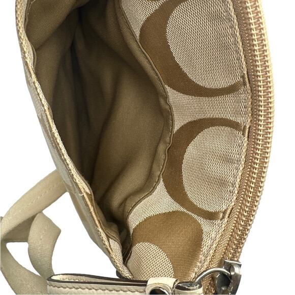 COACH Beige and Cream Canvas Signature Crossbody - Picture 5 of 9